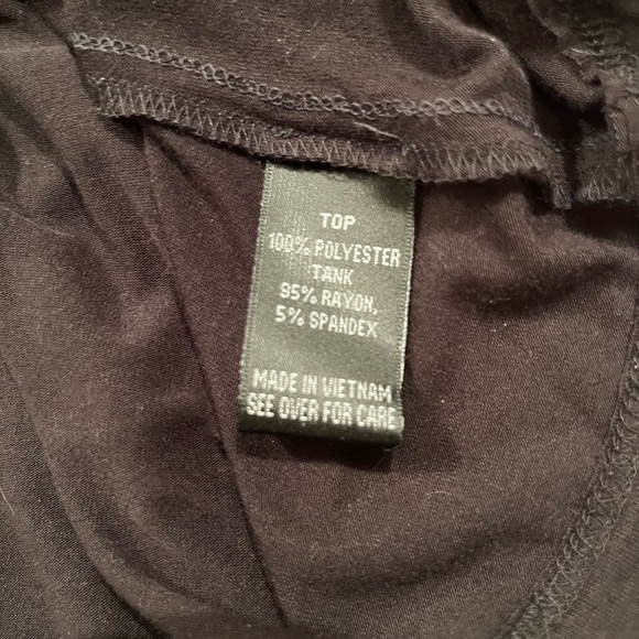 NWT A Byer Juniors Scarf Print Tank - Picture 8 of 8